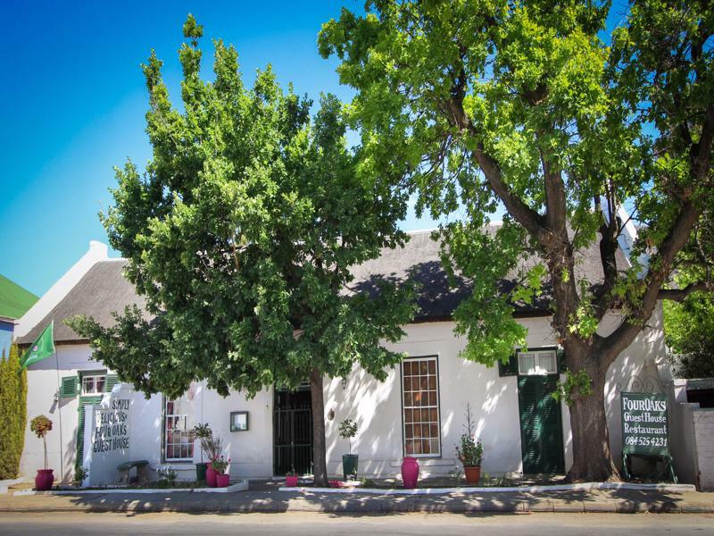 Four Oaks Guest House Montagu Exterior photo